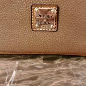 Dooney & Bourke Pebble Grain Crossbody In French Caramel